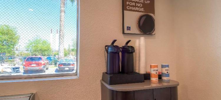 圣贝纳迪诺南6号汽车旅馆(Motel 6 San Bernardino, CA - South)图片