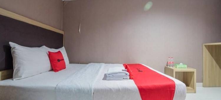RedDoorz Plus Near Lippo Cikarang Mall 2图片
