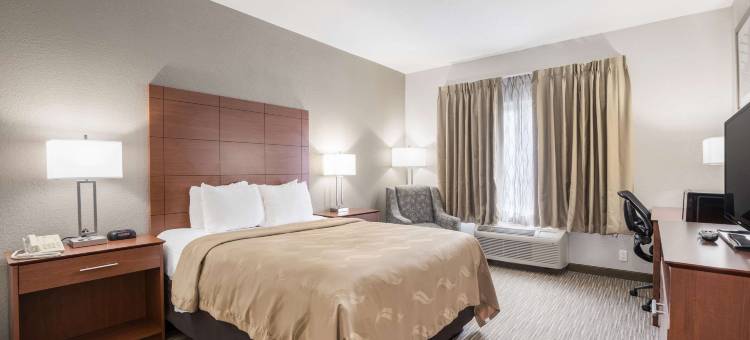 洛迪 I-90 品质酒店及套房(Quality Inn & Suites Lodi I-90)图片