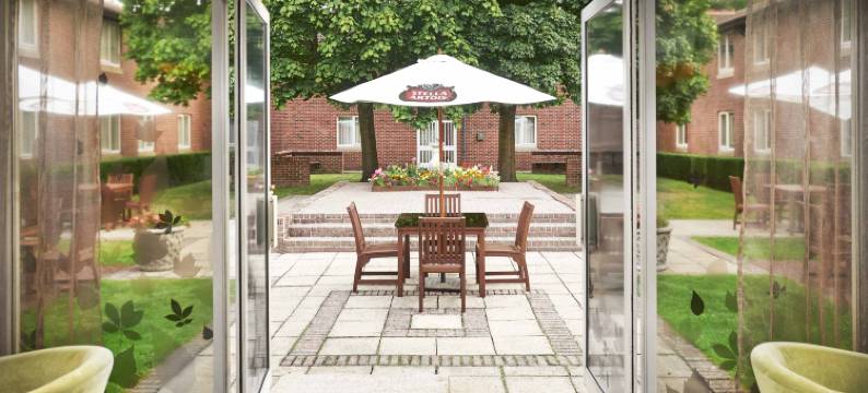 北纽伯里希尔顿逸林酒店(Orida Hotels Newbury)图片