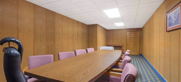 Days Inn by Wyndham Roanoke/Hollins Near I-81图片