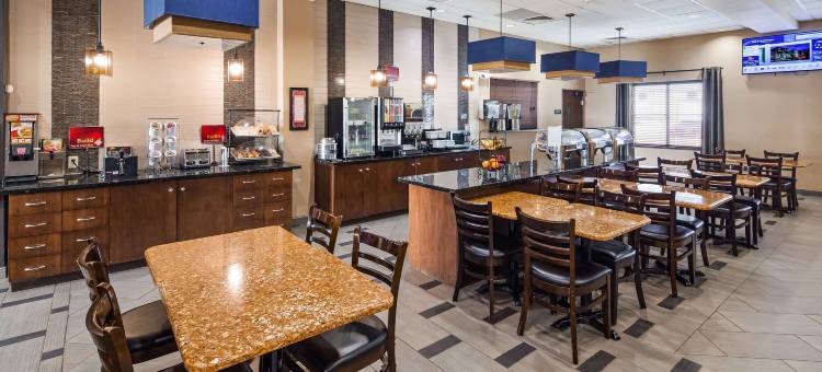 威利斯顿贝斯特韦斯特优质套房酒店(Best Western Plus Williston Hotel  Suites)图片