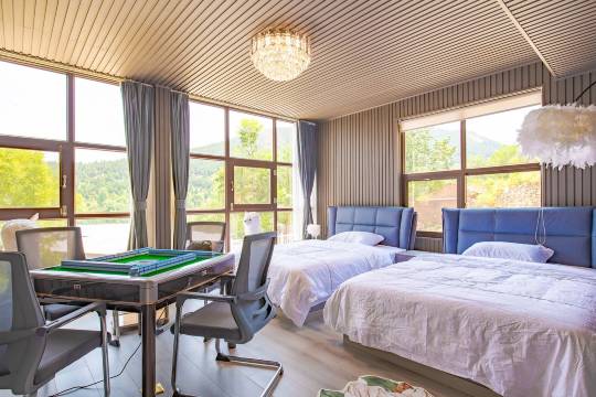 度假别墅小慢02(凤凰路分店)