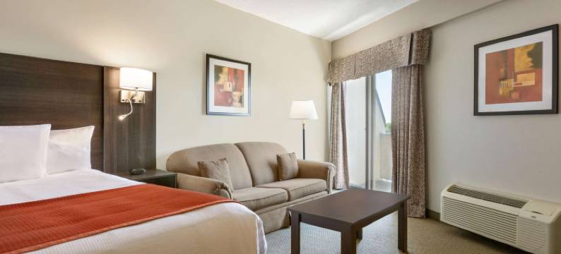 Travelodge Hotel by Wyndham Kingston Lasalle图片