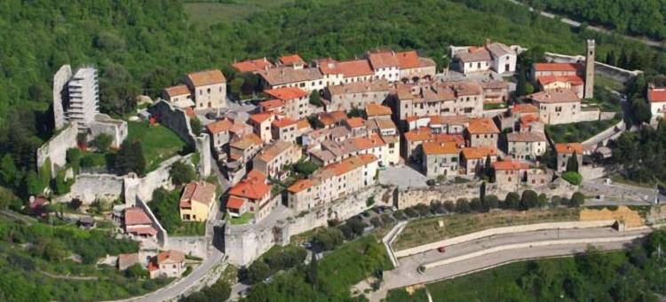 普拉佐塔尔来提 - 魅力酒店 - 历史建筑(Palazzo Tarlati - Hotel de Charme - Residenza d'Epoca)图片