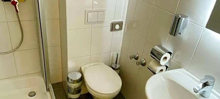 bestprice Hotel 亚琛火车总站(Bestprice Hotel Aachen Hauptbahnhof)图片