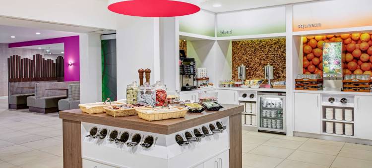 希尔顿欢朋布里斯托尔城中心酒店(Hampton by Hilton Bristol City Centre)图片