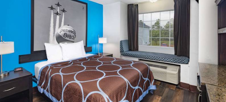 彭萨科拉温德姆速8酒店(Super 8 by Wyndham Pensacola)图片