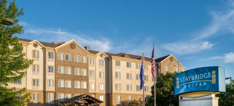 Staybridge Suites 密尔沃基机场南(Staybridge Suites Milwaukee Airport South)图片