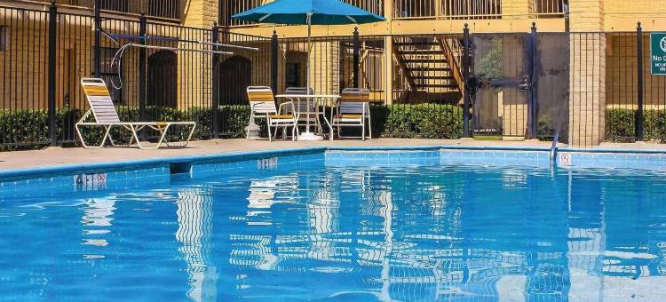 萨尔法西戴斯酒店(Days Inn by Wyndham Sulphur West)图片