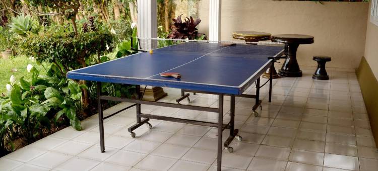 红多兹公寓-近塔曼野生动物园(Residences by RedDoorz Near Taman Safari)图片