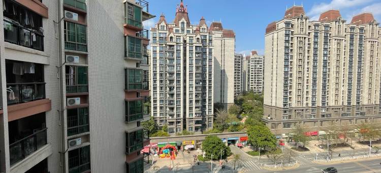 乐之青年公寓(梅花园店)图片