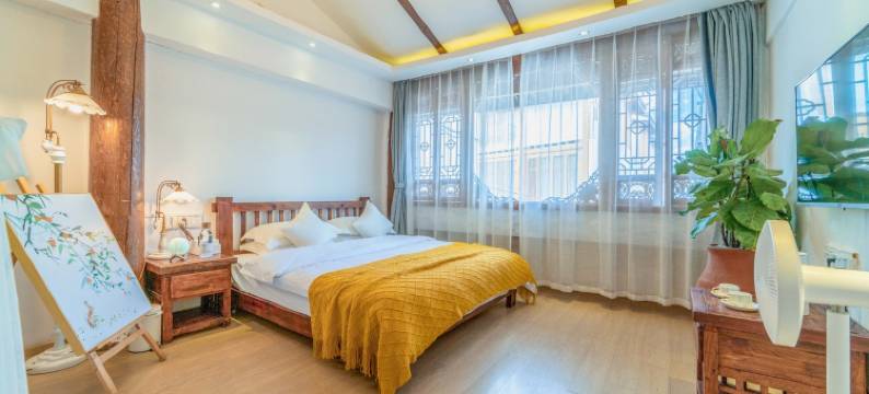 古城黄拾壹民宿(义尚街文明巷分店)图片