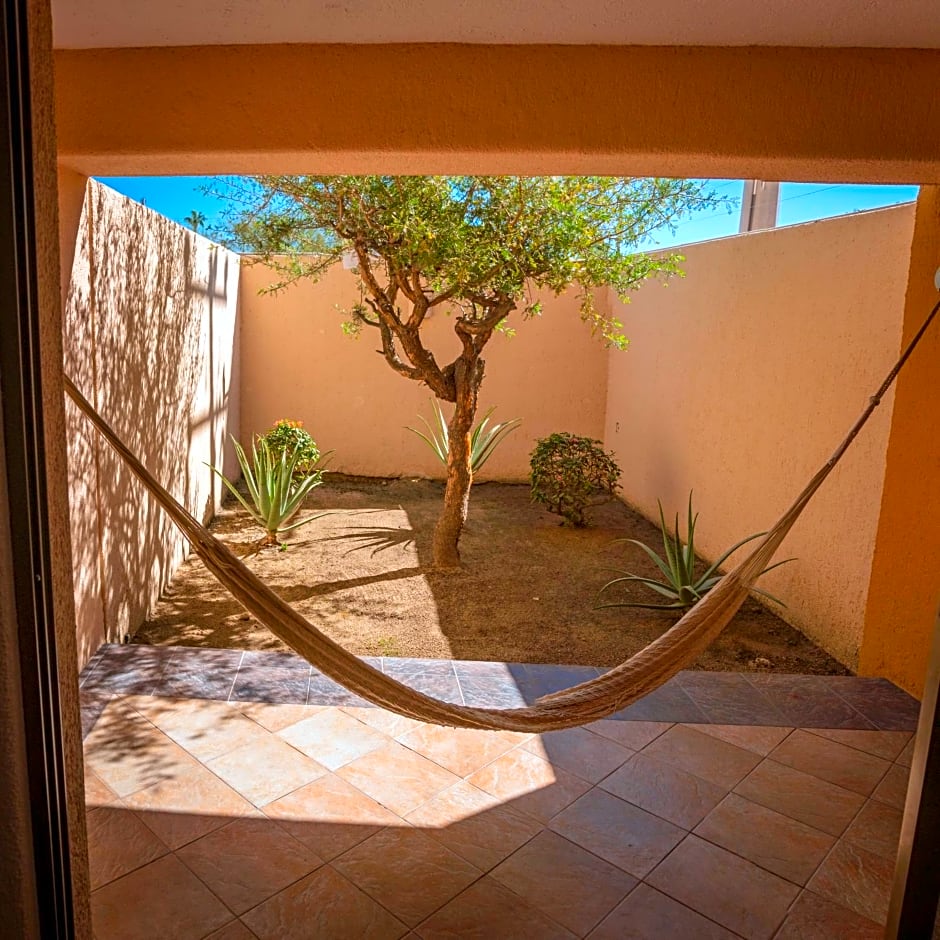 Hotel Los PatiosOver view