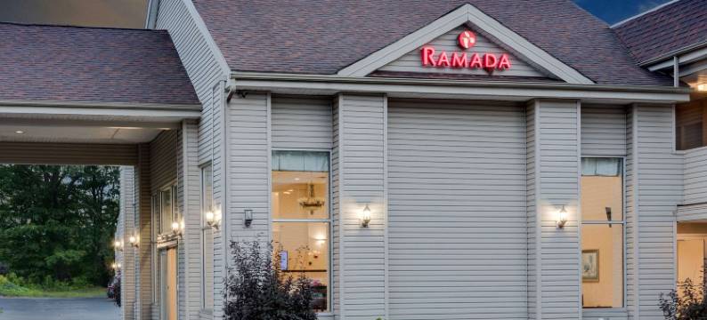 克利夫兰机场西华美达酒店(Ramada by Wyndham Cleveland Airport West)图片
