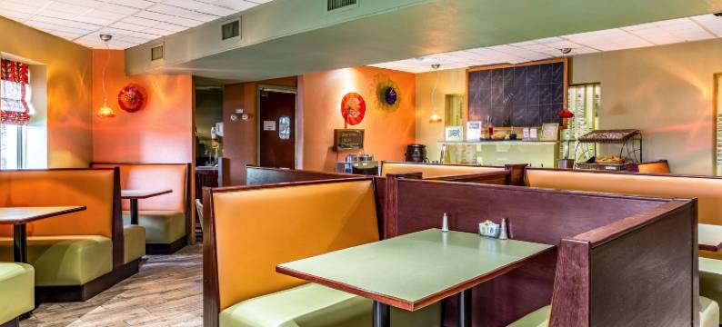 东斯特劳兹堡波科诺斯凯艺酒店(Quality Inn East Stroudsburg - Poconos)图片