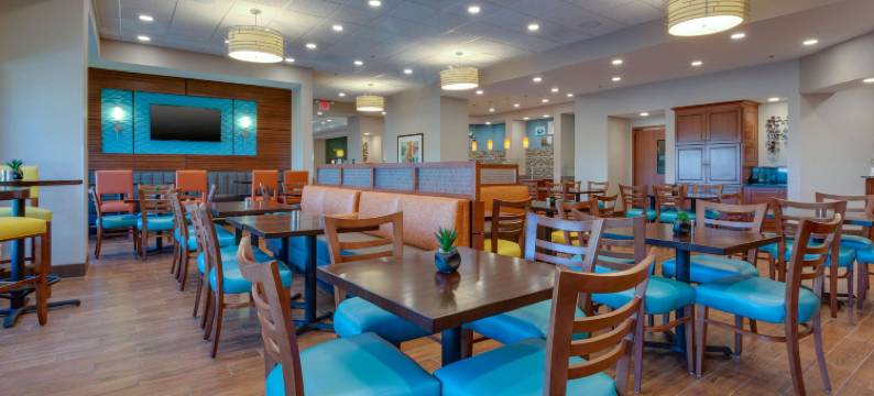 盖恩斯维尔德鲁里套房酒店(Drury Inn & Suites Gainesville)图片