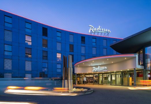 Radisson Hotel Zurich Airport Hotel Overview