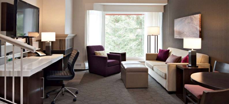 卡纳纳斯基思越水度假村(Crosswaters Resort at Kananaskis)图片