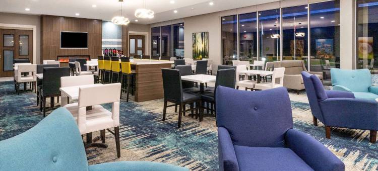 温汉姆酒店旗下拉昆塔温德姆酒店套房-瓦尔多斯塔(La Quinta Inn & Suites by Wyndham Valdosta)图片