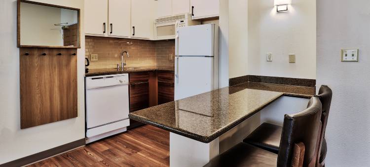 Staybridge Suites 阿尔伯克基- 机场(Staybridge Suites Albuquerque - Airport)图片