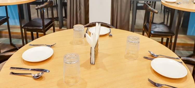 Super Townhouse Jashn图片