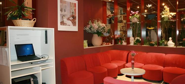 托农莱班彩虹原创城市酒店(Logis Hotel Arc En Ciel)图片