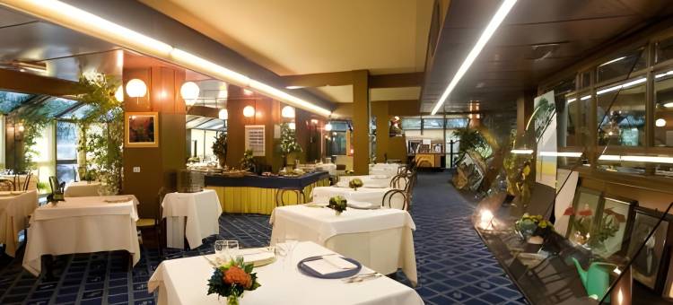 萨伏依酒店(Hotel Savoy)图片