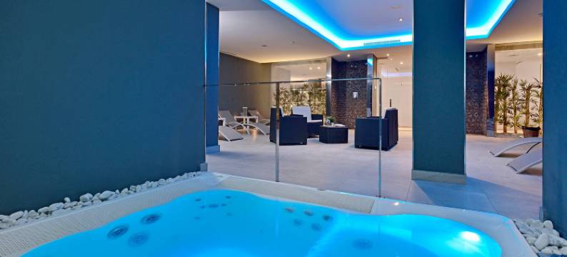 唐佩德罗索尔酒店(Sol Torremolinos - Don Pedro)图片