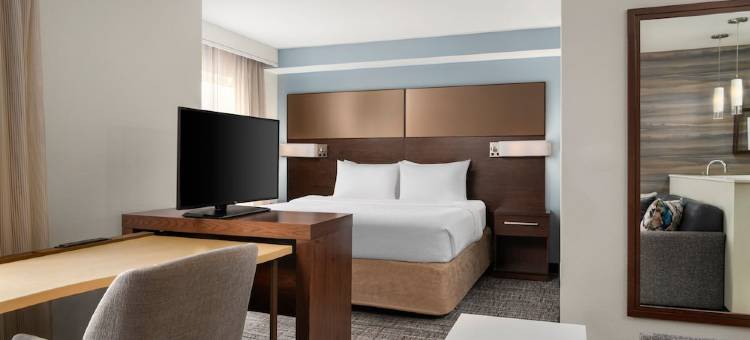 Residence Inn Milwaukee West图片