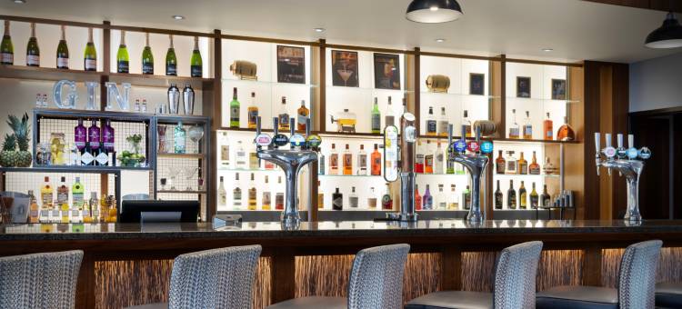 都铎公园乡村俱乐部万豪德尔塔酒店(Delta Hotels Tudor Park Country Club)图片