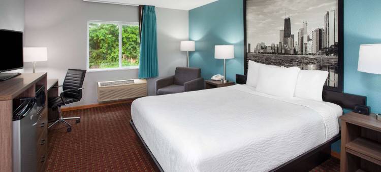 麦克亨利速 8 酒店(Super 8 By Wyndham Mchenry)(Super 8 by Wyndham McHenry/Fox Lake Area)图片