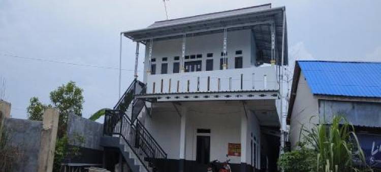 OYO 酒店阿尔阿沙尔旅馆靠近阿西尔乌拜小吃店(Hotel O Penginapan Al-AsharNearWarung Acil Ubai)图片