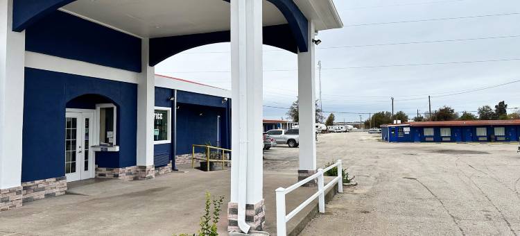 阿波罗旅馆和房车公园(Apollo Lodge and RV Park)图片