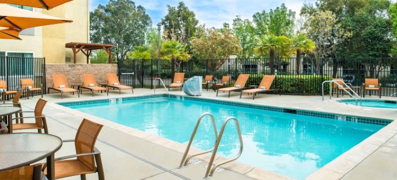 萨克拉门托加州博览会万怡酒店(Courtyard Sacramento Cal Expo)图片