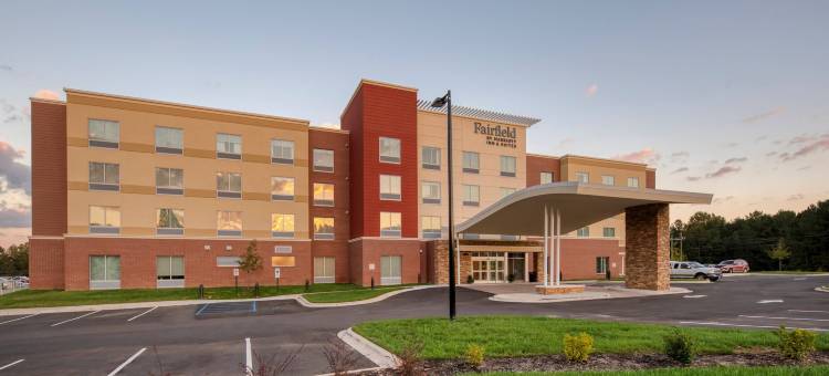 Fairfield Inn & Suites Charlotte Belmont图片