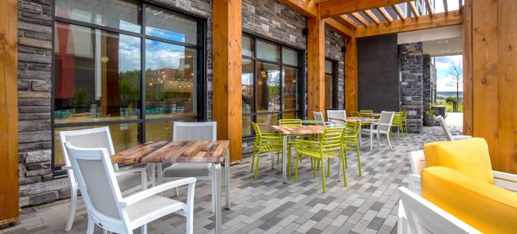 雷湾希尔顿惠庭酒店(Home2 Suites by Hilton Thunder Bay)图片