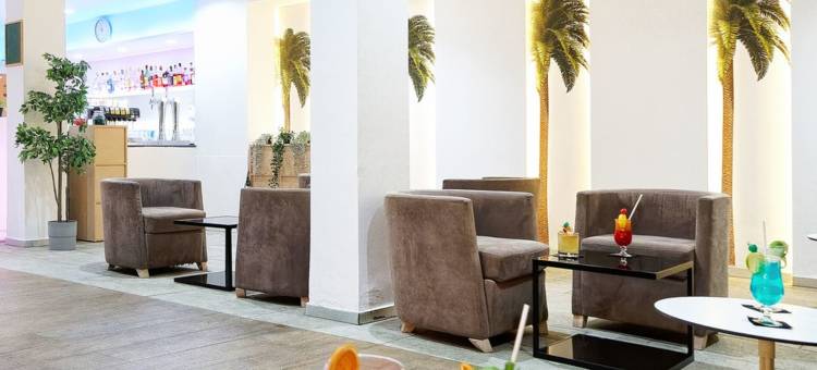 普拉亚戴尔雷安格莱斯酒店(Akeah Broncemar)图片