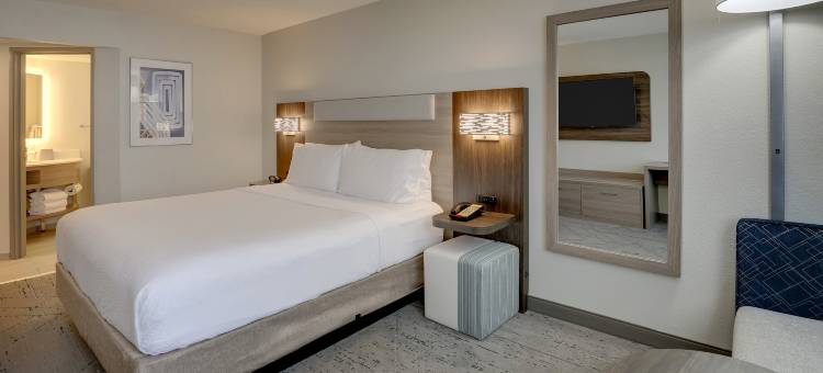 布兰森中心区76号智选假日套房酒店(Holiday Inn Express & Suites Branson 76 Central)图片