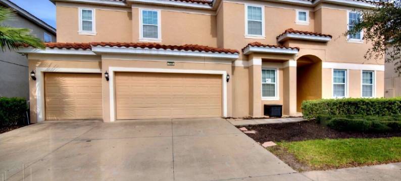 Famous Bowling House Sleeps 36 Free Early Check in/Late Check Out When Available图片