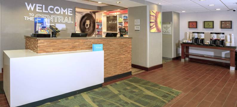 欢朋海斯北I-70公路酒店(Hampton Inn Hays-North of I-70)图片