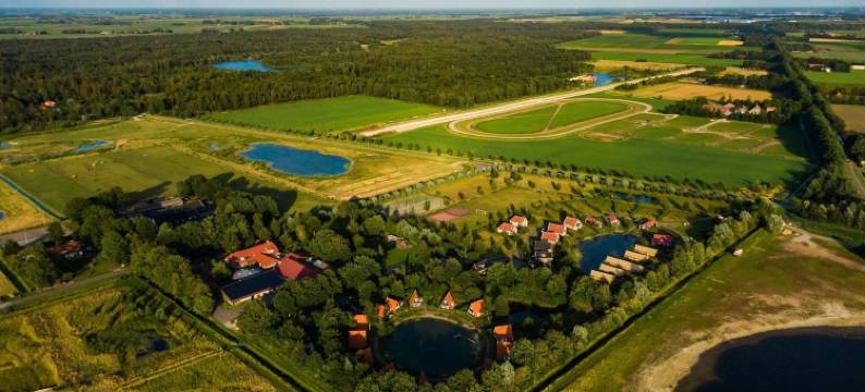 荷兰乡村宁静独立木屋(Detached Chalet in Tranquil Dutch Countryside)图片