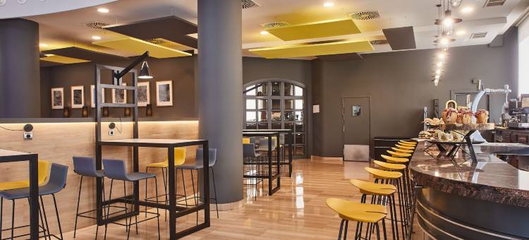 艾美拉广场酒店(Hotel Silken Amara Plaza)图片