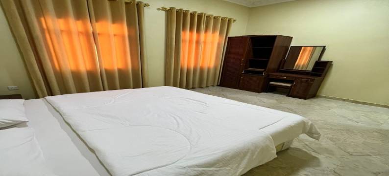 超级OYO 148 宾巴拉加特酒店(Super OYO 148 Bin Barakat Hotel)图片