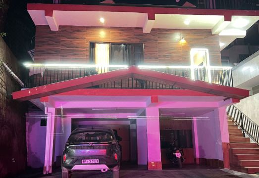 Canadian Cottage Dalhousie Hotel Overview