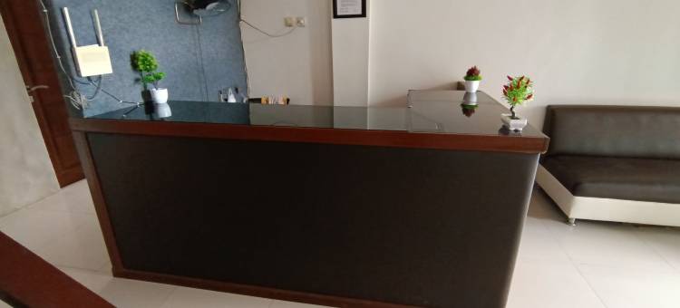 O酒店哈马劳伊斯兰旅馆靠近布罗莫岛步行桥(Hotel O Wisma Hamalau SyariahNearPulau Bromo Pedestrian Bridge)图片