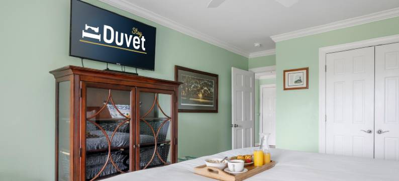 Community Pool and Scenic Dock Access - Charming Coastal Haven图片