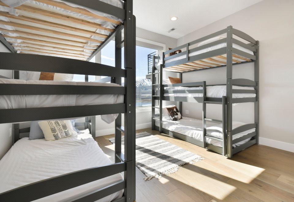 Luxury Home with Stunning Views and Dual Kitchens - Exquisite Retreat Hotel Overview