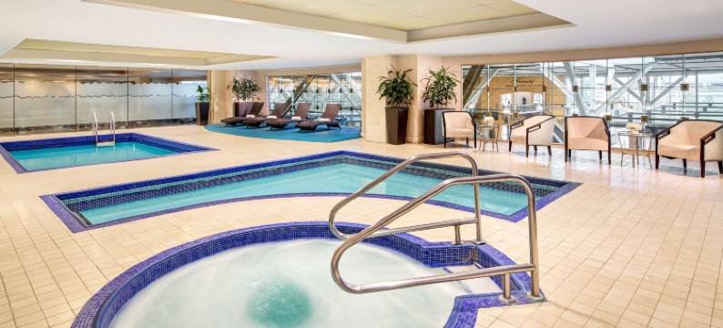 温哥华机场航站楼费尔蒙酒店(Fairmont Vancouver Airport)图片