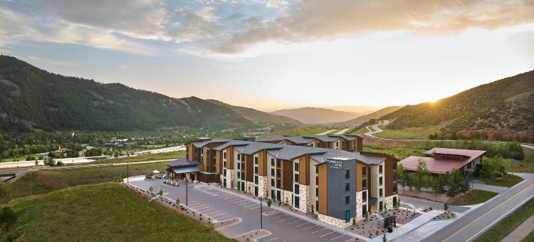 万豪春山套房酒店-阿冯瓦尔山谷(SpringHill Suites Avon Vail Valley)图片